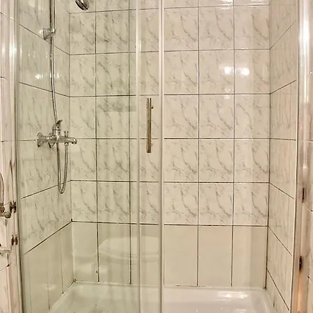 Petra 2 Apartman *
